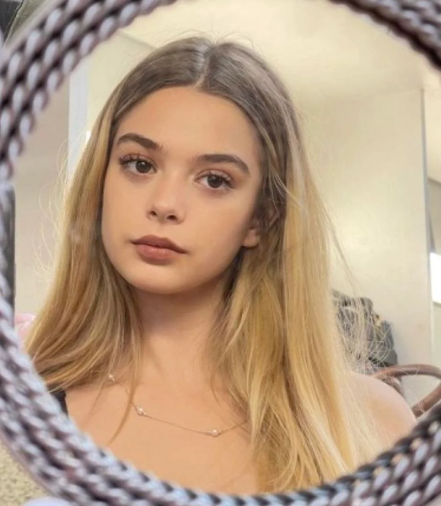 Molly Little Wiki / Bio